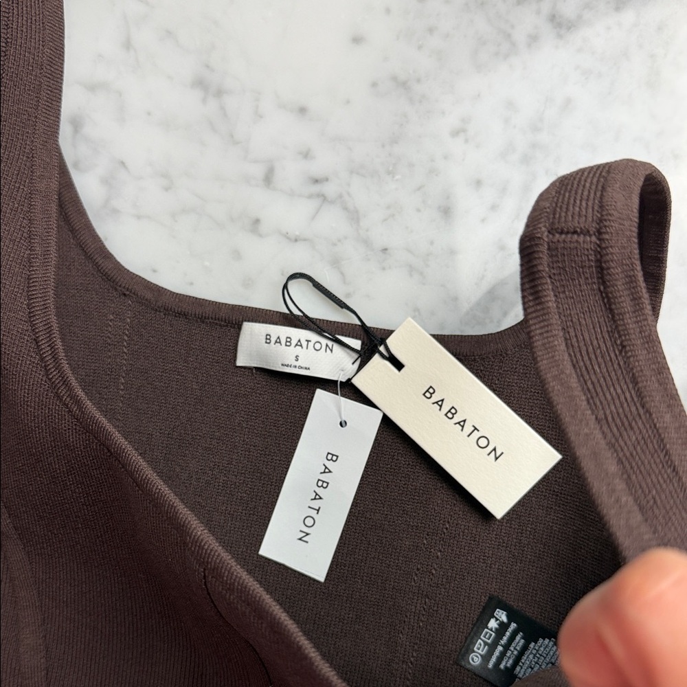 Babaton Dark Brown Crop Top - Picture 2 of 3